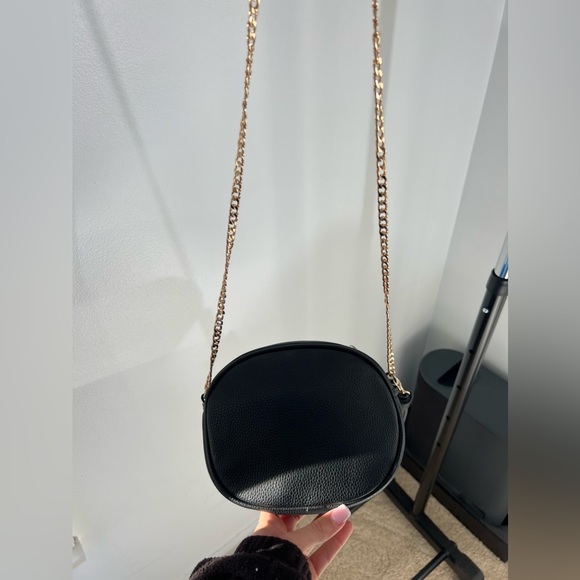 Cheetah Print Black Leather Purse with Gold Chain - Picture 7 of 7